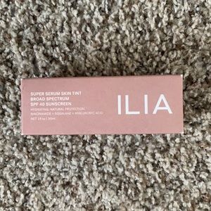 Ilia Super Serum Skin Tint